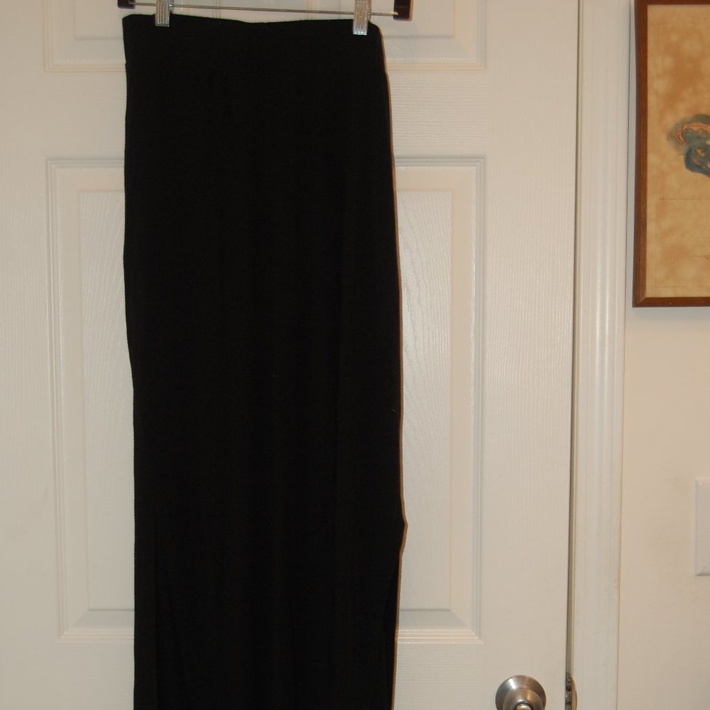 LIZ LANGE Black Maternity Pull On Long Skirt Size XS/TP